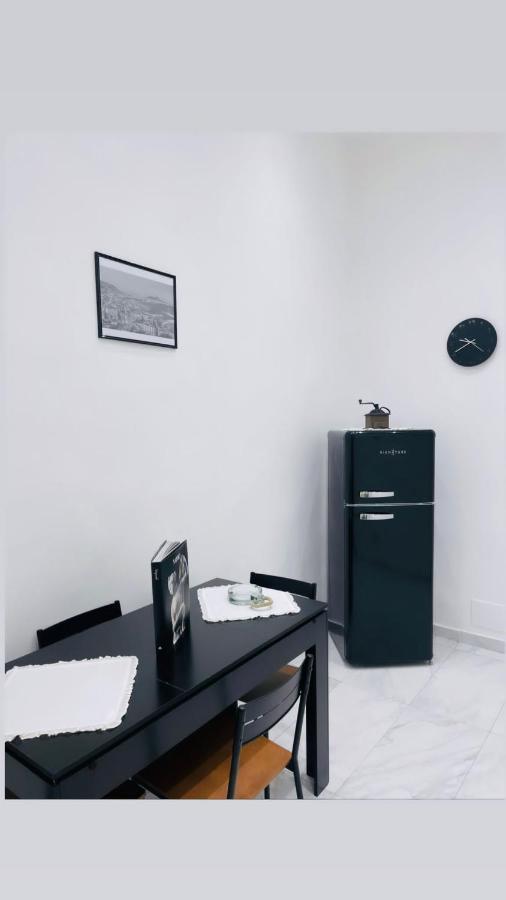 Residenza Marvin De Curtis Apartment Napoli Exterior foto